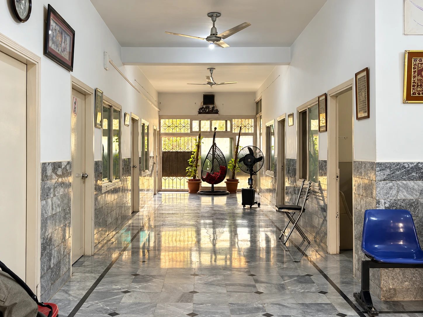 Waiting hall